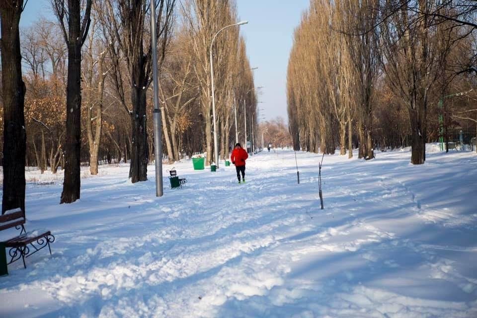 Сьогодні ІДЕАЛЬНИЙ сніжний ранок для бігу на лижах!