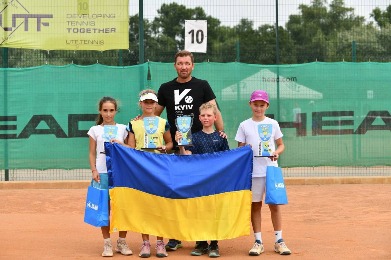 Яскравий тиждень в Ікспарку: Перший Кубок ФТУ до 10 у Tennis Park