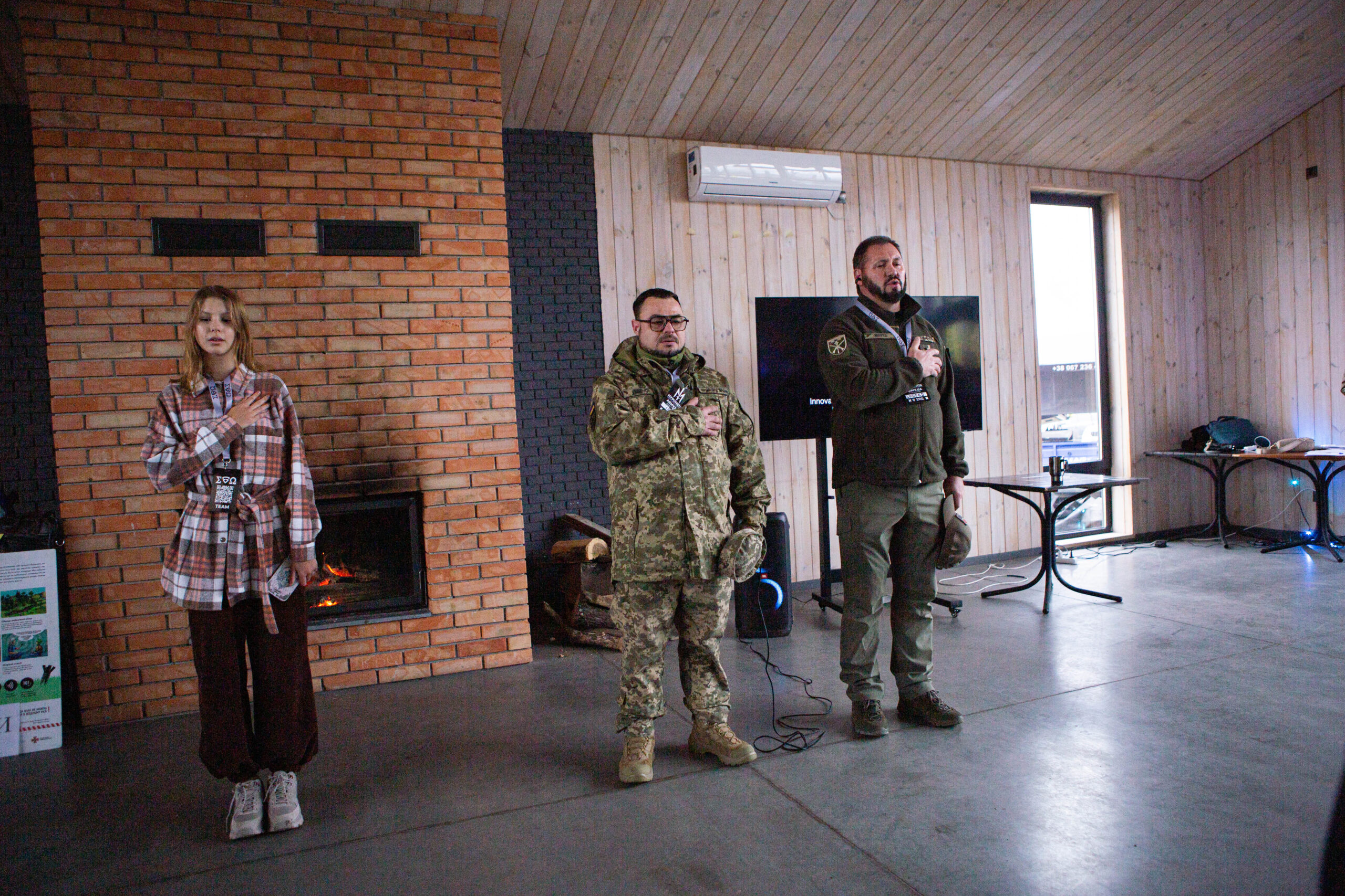 Після підступного дронно-ракетного удару ворога  по Києву молодь  зібралася готуватися до опору на дронПікнік «Муромець Нацспротив»