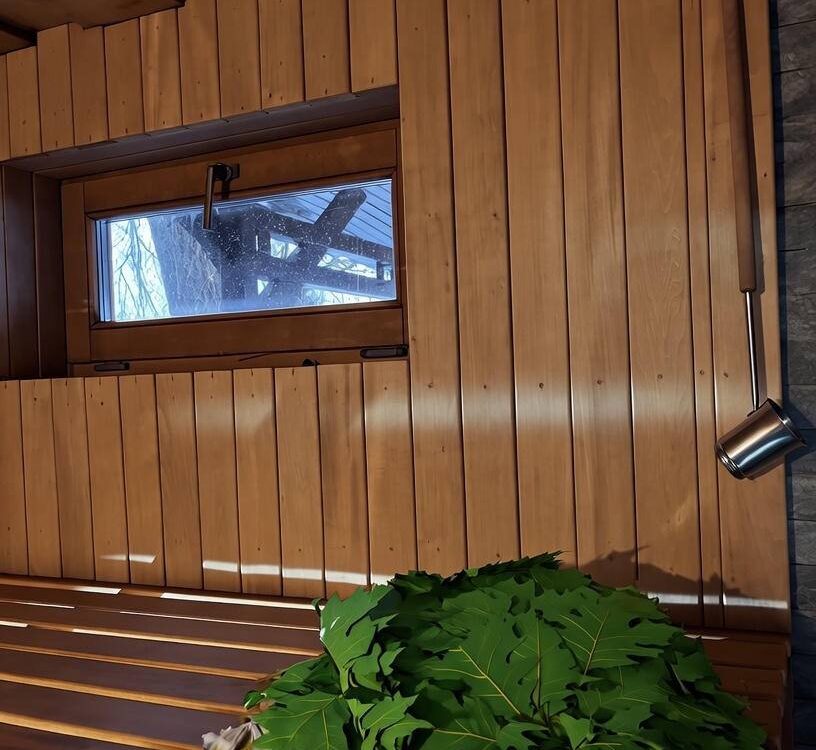 Ласкаво просимо на орбіту Penguin Ice Party Ласкаво просимо на орбіту Penguin Ice Party