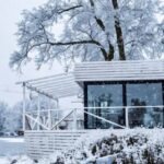 Наші теплі альтанки створені для зимових зустрічей: коли надворі холод — всередині комфорт і спокійна атмосфера