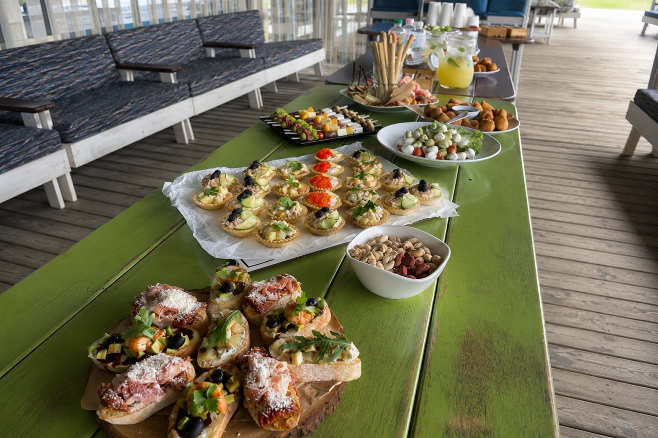 Shaka Bar